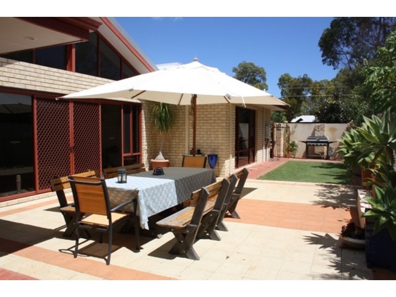 83 Bortolo Drive, Country Road Estate, Greenfields, Mandurah WA 6210