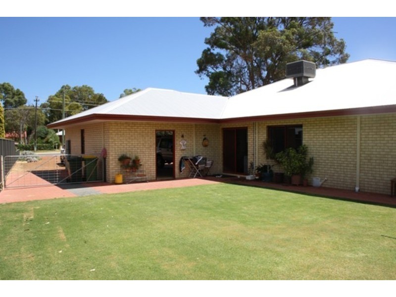 83 Bortolo Drive, Country Road Estate, Greenfields, Mandurah WA 6210