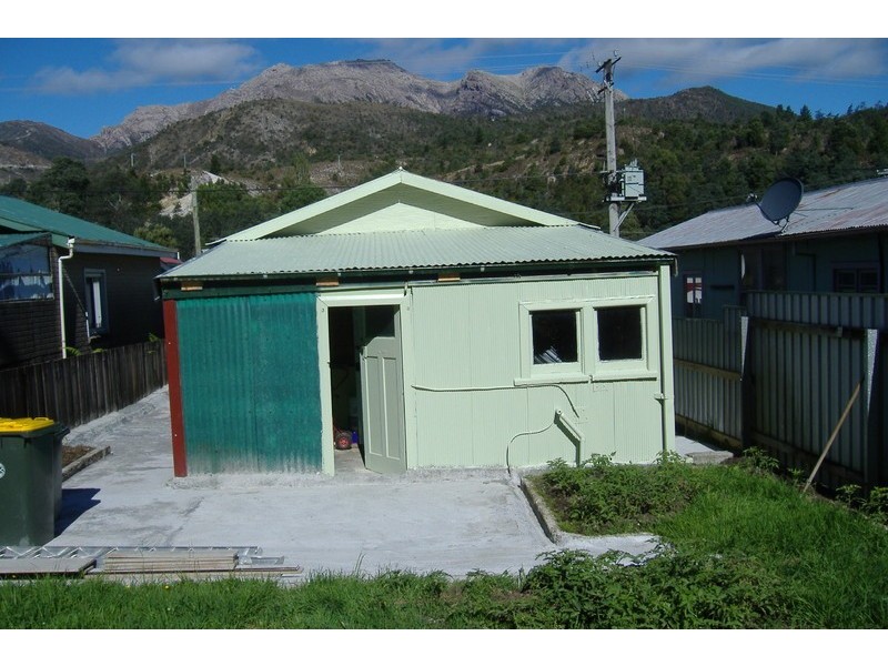77 Batchelor Street, Queenstown TAS 7467