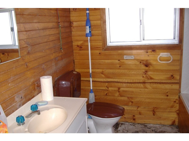 77 Batchelor Street, Queenstown TAS 7467