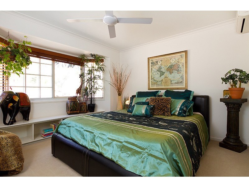 15 Nevada Place, Oxenford QLD 4210