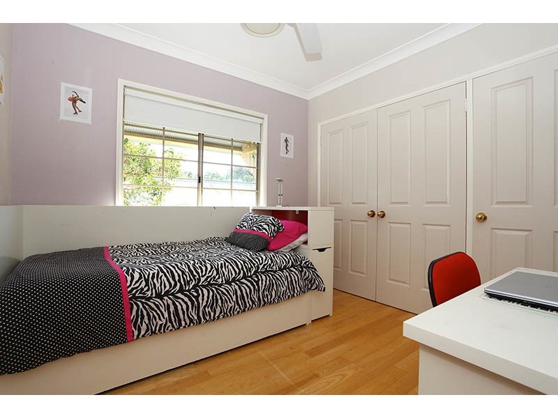 103 Dewar Terrace, Sherwood QLD 4075