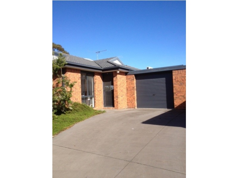 8/16 Daniel Drive, Langwarrin VIC 3910