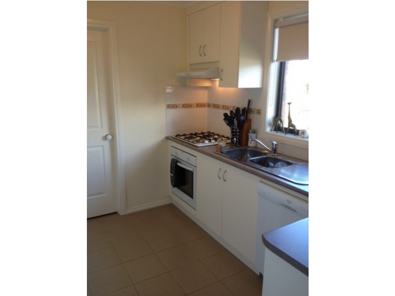 8/16 Daniel Drive, Langwarrin VIC 3910