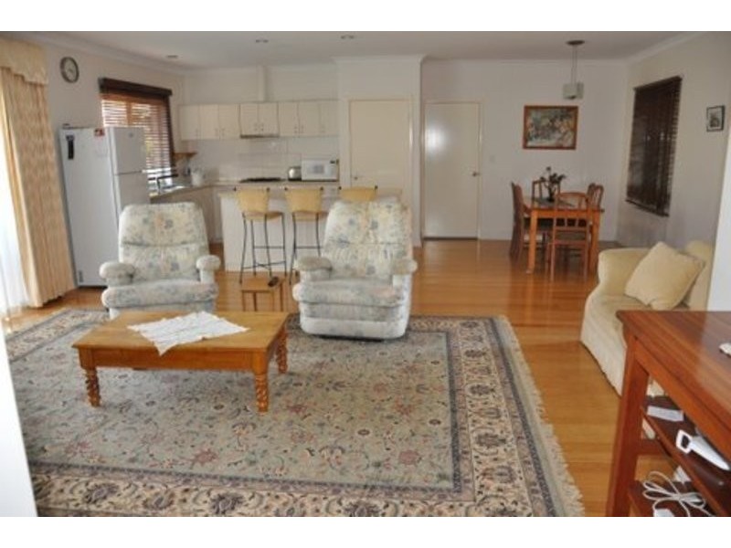 14A Beechboro Rd, Bayswater WA 6053