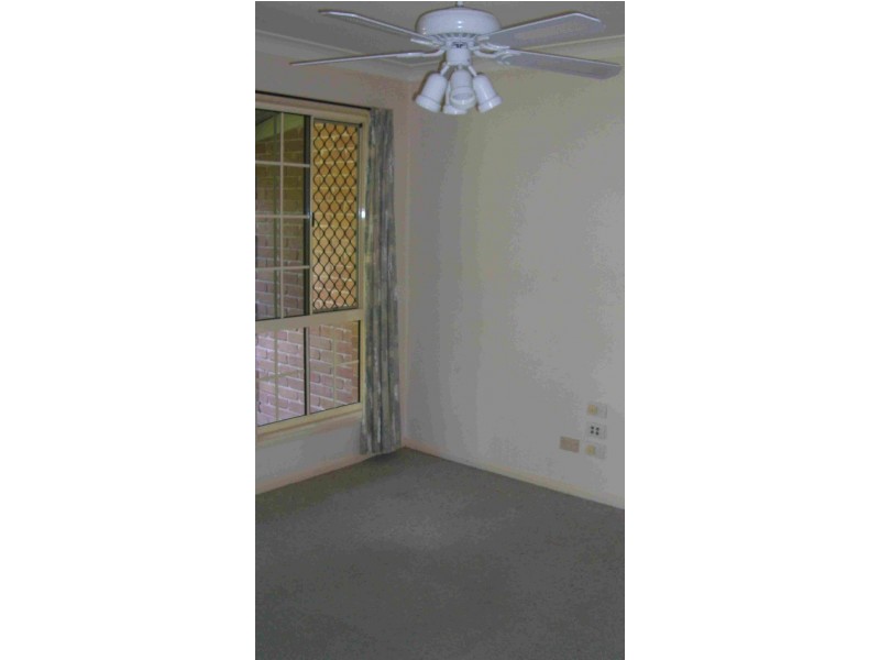 12 BREYNIA COURT, Elanora QLD 4221