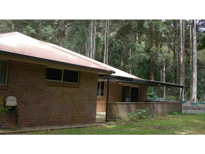 12 BREYNIA COURT, Elanora QLD 4221