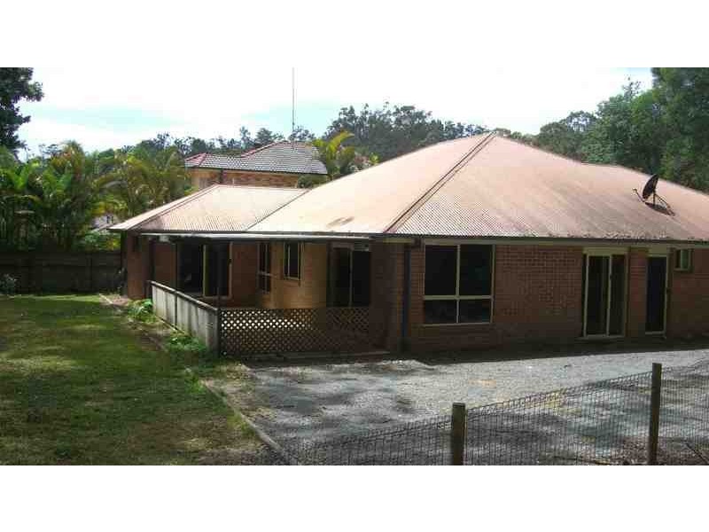 12 BREYNIA COURT, Elanora QLD 4221