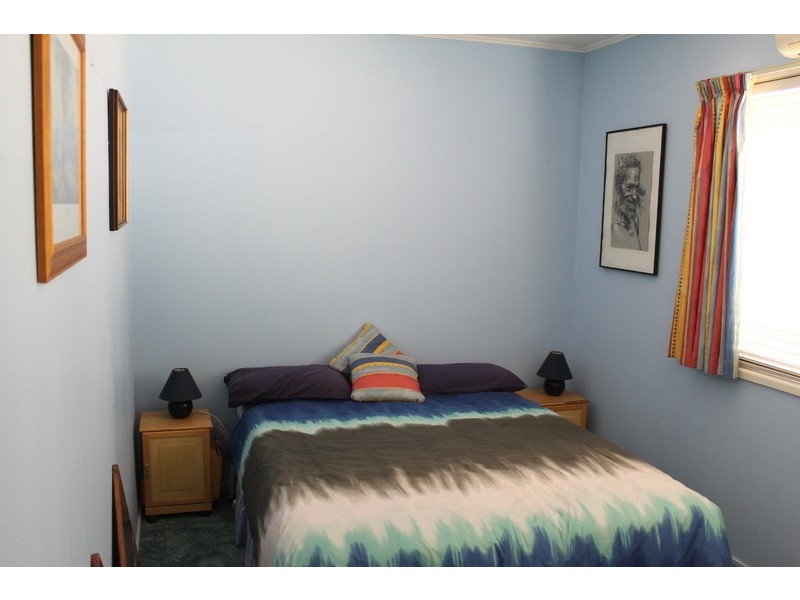 104 East Street, Mount Isa QLD 4825