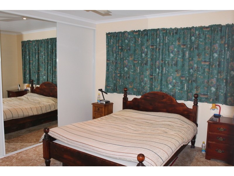 104 East Street, Mount Isa QLD 4825