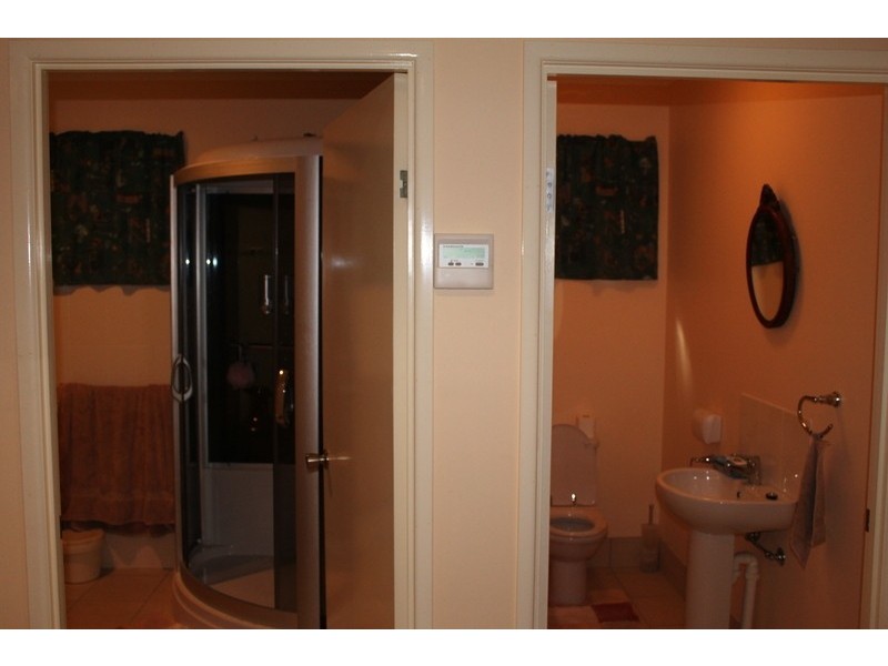 104 East Street, Mount Isa QLD 4825