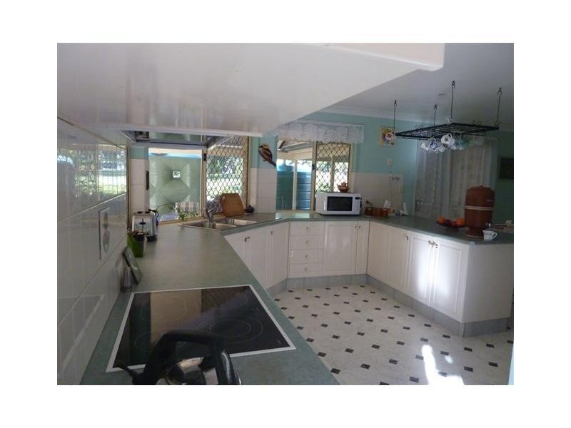 110 Gardenia Drive, Bonogin QLD 4213