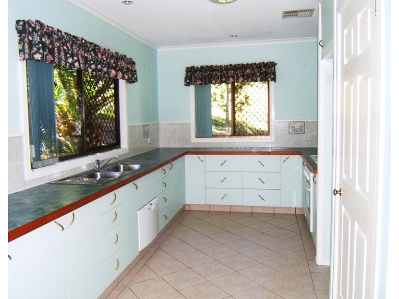 15 Hillview Road, Gympie QLD 4570