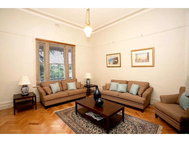 3 McLachlan Street, Northcote VIC 3070