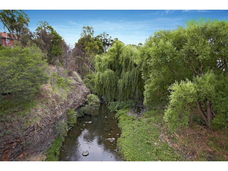 3 McLachlan Street, Northcote VIC 3070