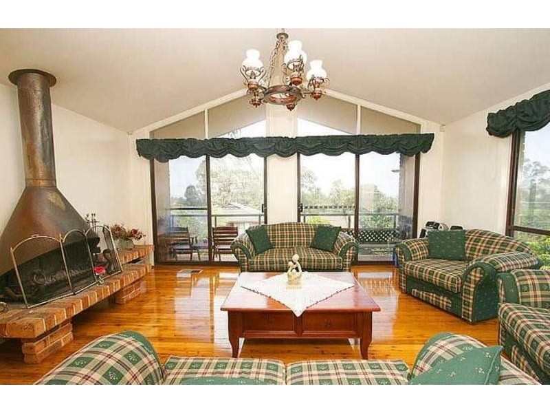 40 Deloraine Drive, Leonay NSW 2750