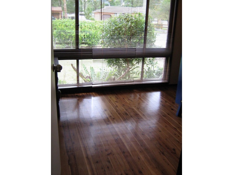 15 Rita Street, Thirlmere NSW 2572