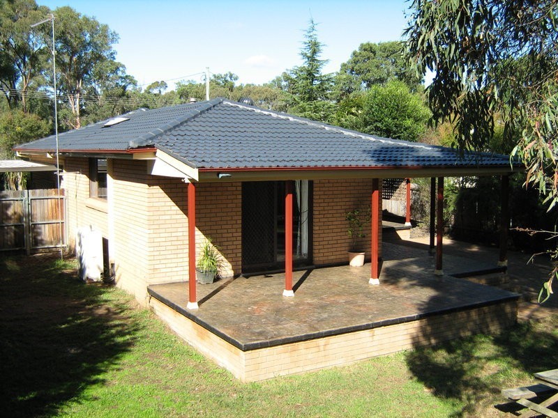 15 Rita Street, Thirlmere NSW 2572