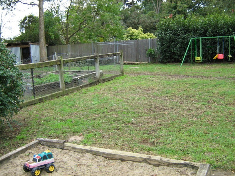 15 Rita Street, Thirlmere NSW 2572