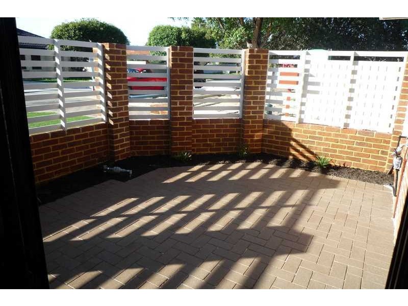 32A,B,C Offham Way, Westminster WA 6061