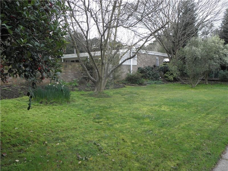 191 St Helena Road, St Helena VIC 3088