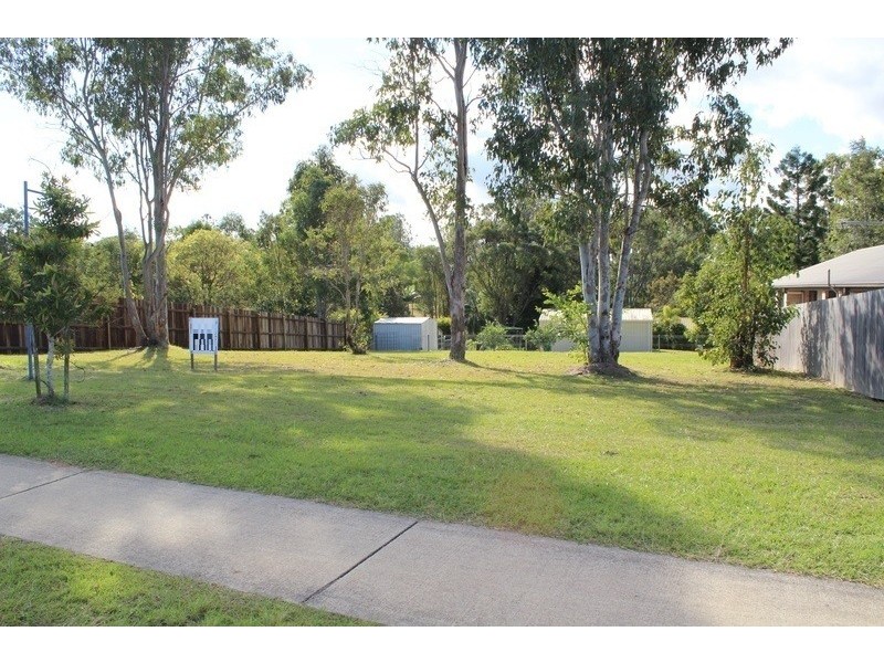 54 Bushland Drive, Southside QLD 4570