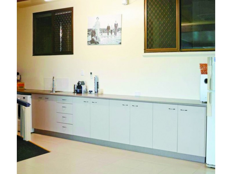 2 Laurison Street, Gin Gin QLD 4671