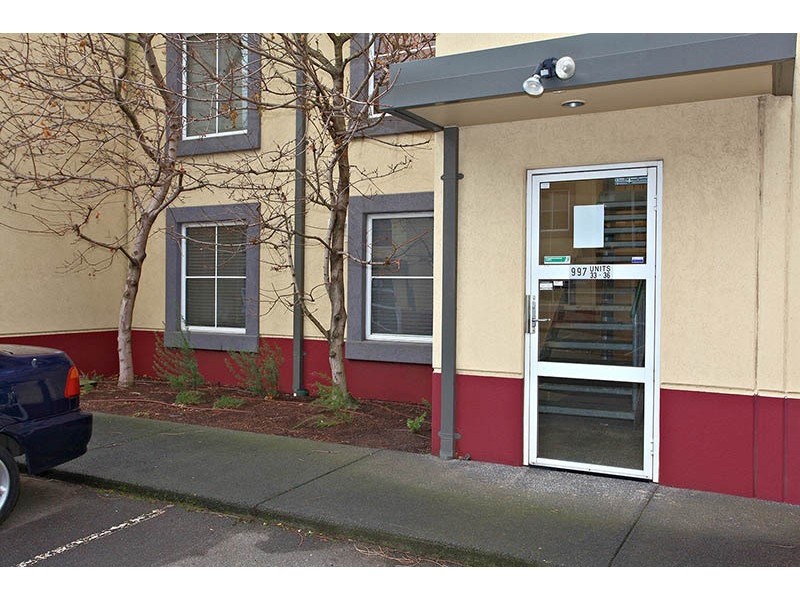 33/997 Dandenong Road, Malvern East VIC 3145