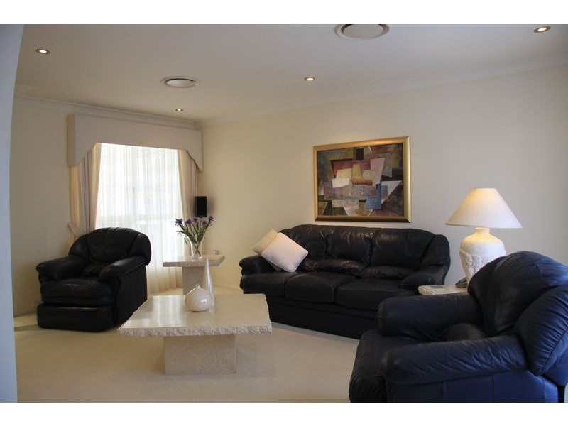 6 Brent Close, Watanobbi NSW 2259