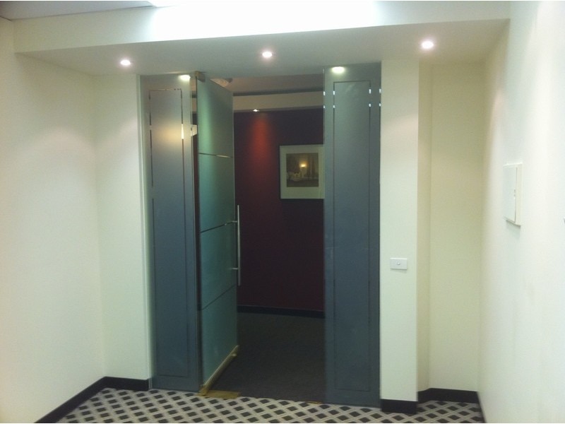 339/1 Queens Rd, Melbourne VIC 3004