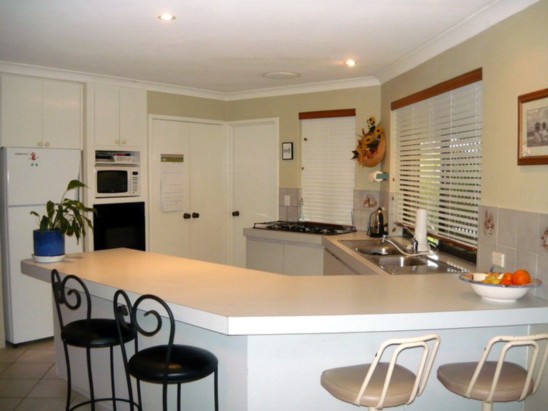5 Richardson Court, Woodvale WA 6026