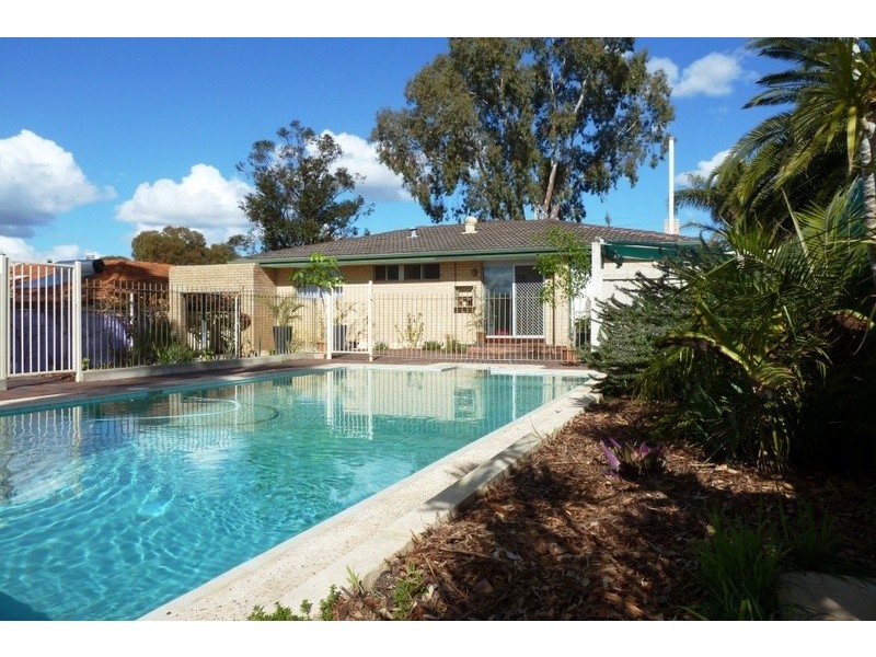 12 Gallagher Street, Eden Hill WA 6054