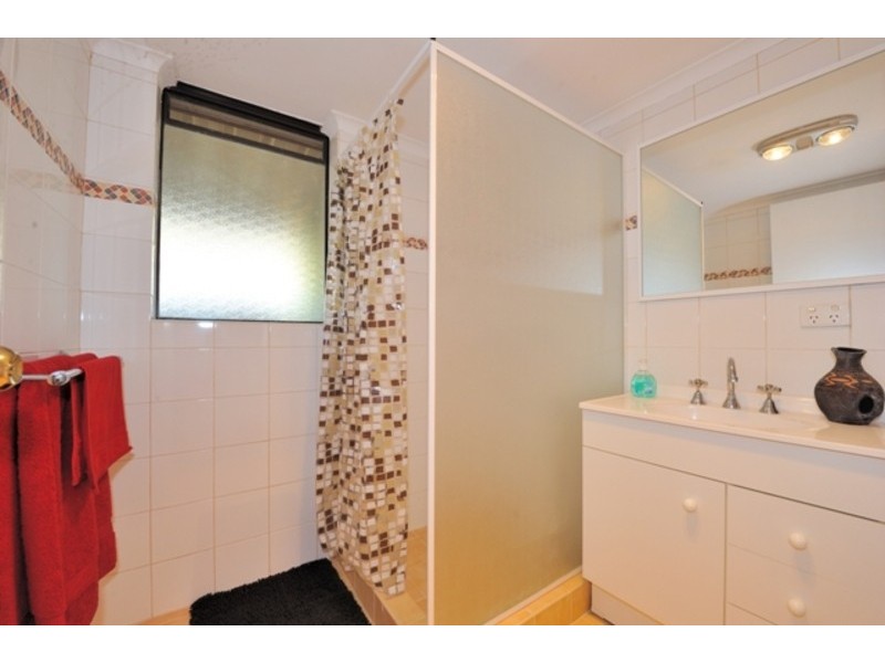 1 Varley Crescent, Cooloongup WA 6168