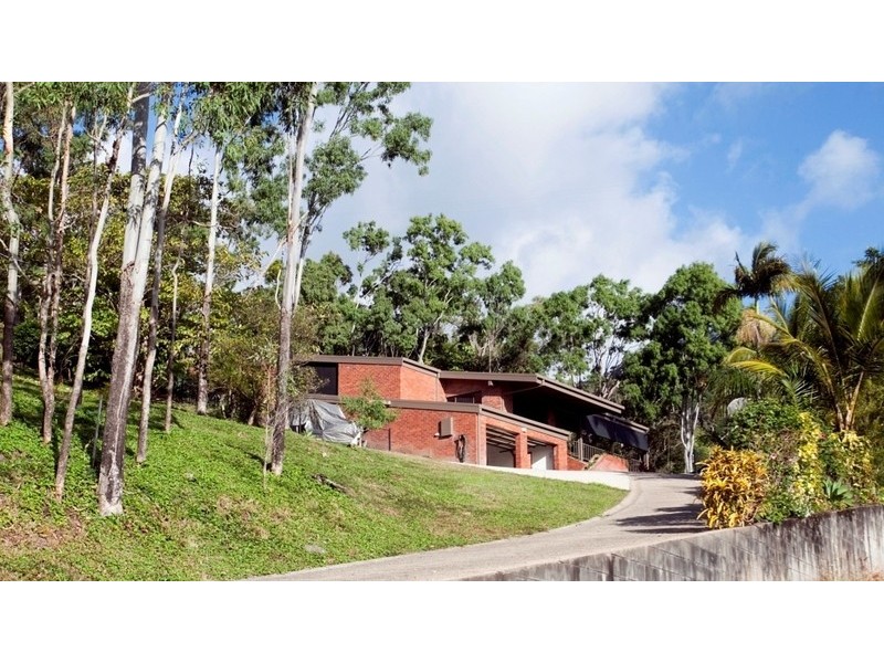 21 – 23 Warruga St, Cannonvale QLD 4802