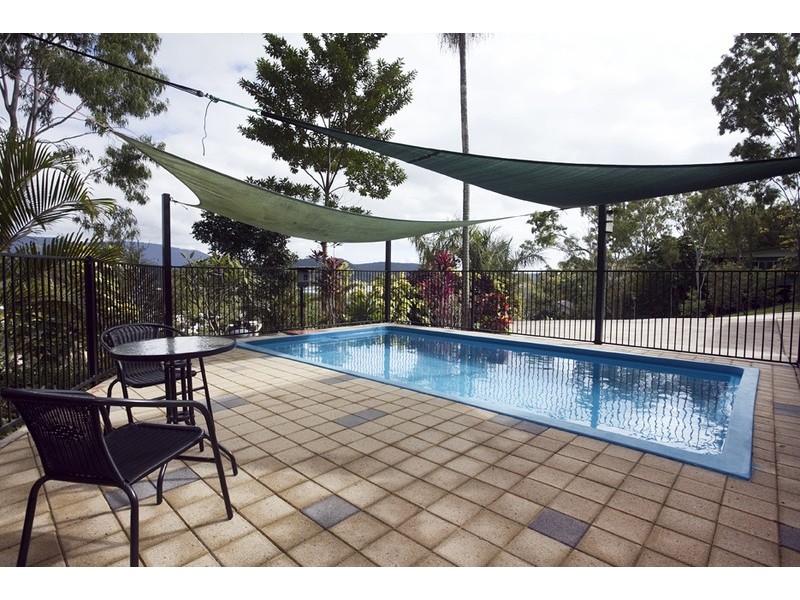 21 – 23 Warruga St, Cannonvale QLD 4802