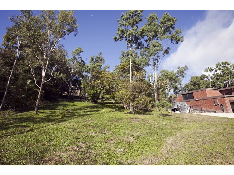 21 – 23 Warruga St, Cannonvale QLD 4802