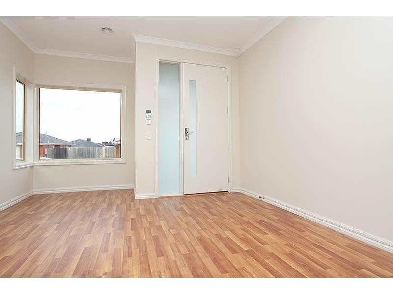 1/9 Eliza Grove, Wyndham Vale VIC 3024