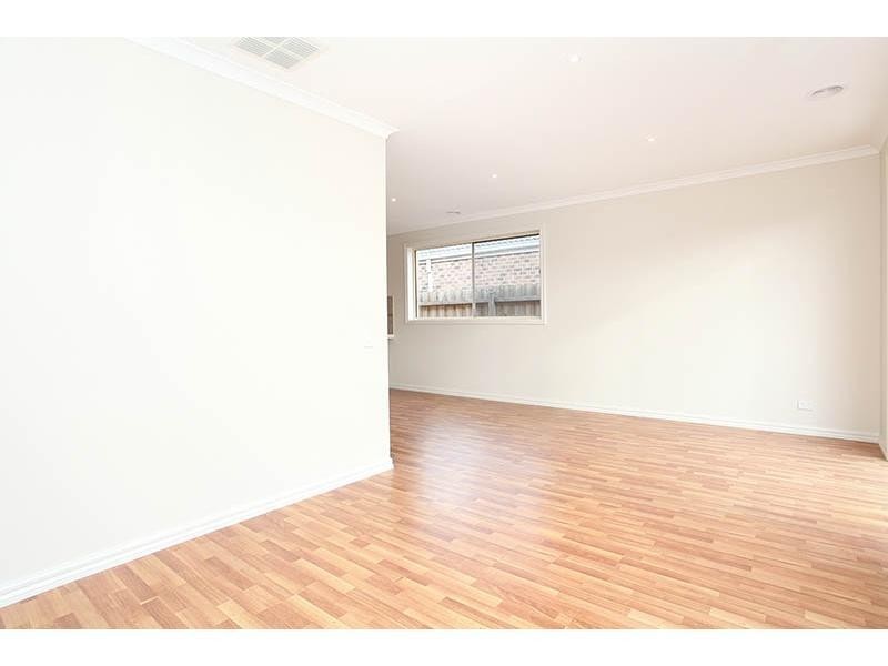 1/9 Eliza Grove, Wyndham Vale VIC 3024