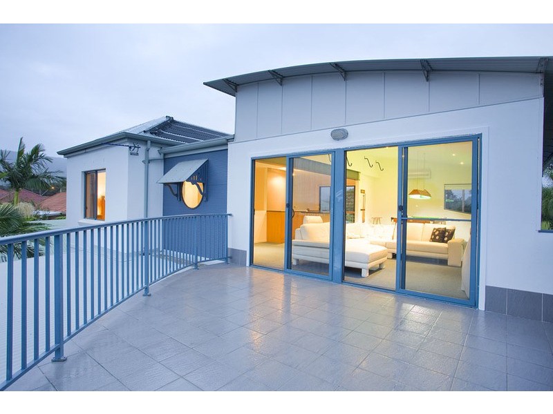 31 Murray Rd, East Corrimal NSW 2518