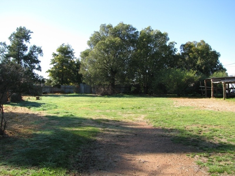 55-57 Ford Street, Ganmain NSW 2702