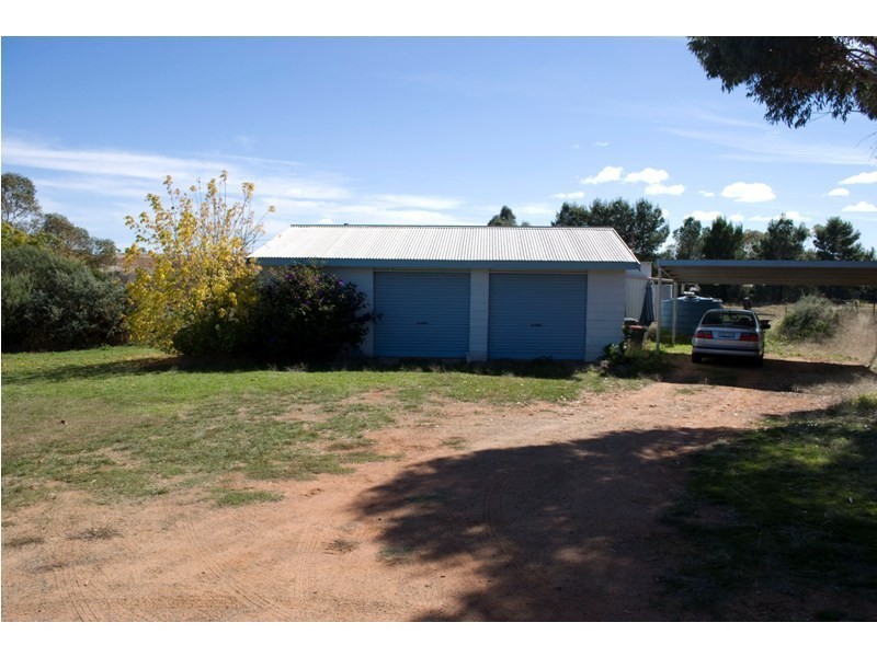 67 Percy Street, Old Junee NSW 2652