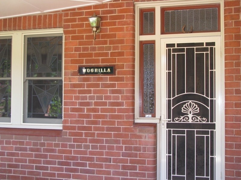 14 Macleay Street, Turvey Park NSW 2650