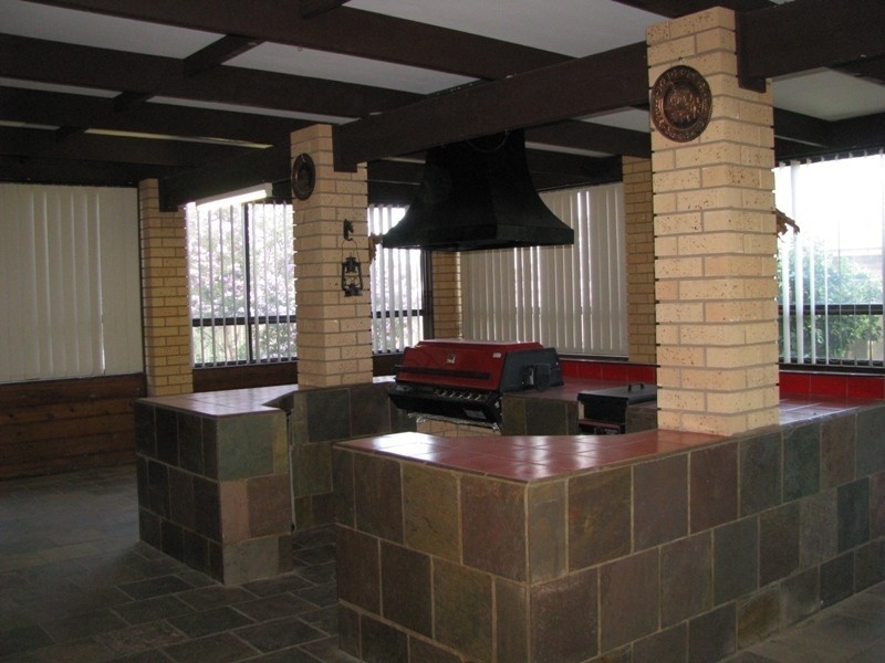 1 Atkins Place, Estella NSW 2650