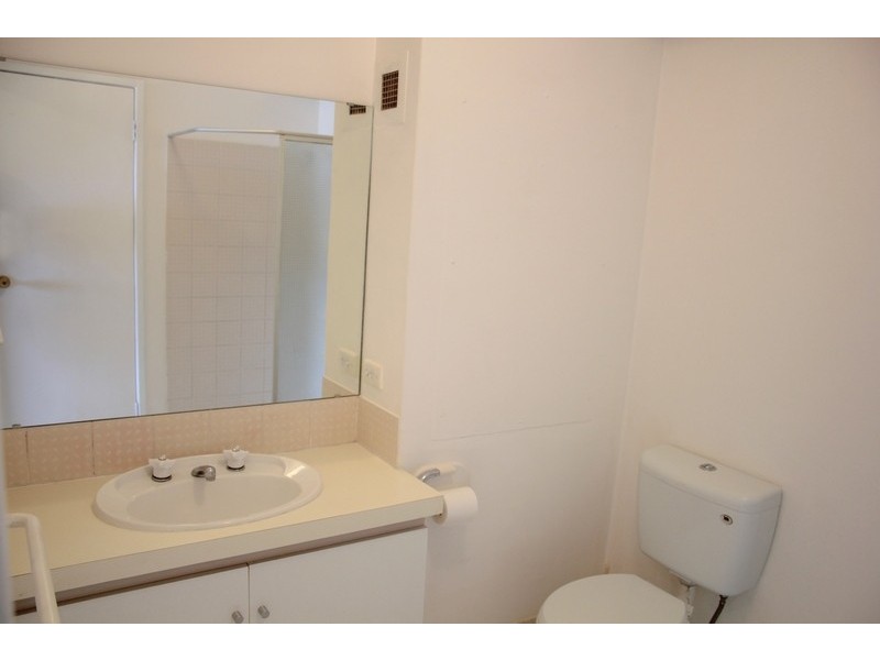 K15/45 King George Street, Victoria Park WA 6100