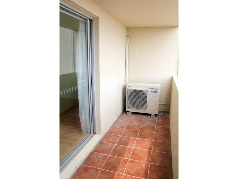 K15/45 King George Street, Victoria Park WA 6100