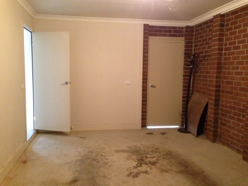 2/10 Flowergum crescent, Tarneit VIC 3029