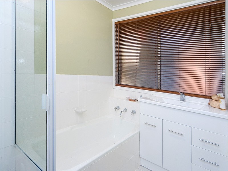 65 Strathalbyn Road, Aldgate SA 5154