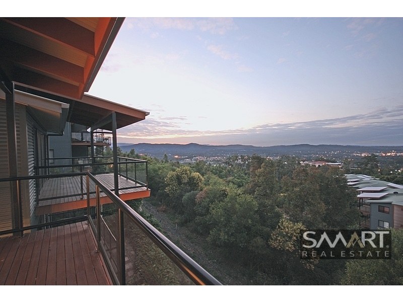 40/2 Ridgeline Way, Highland Park QLD 4211