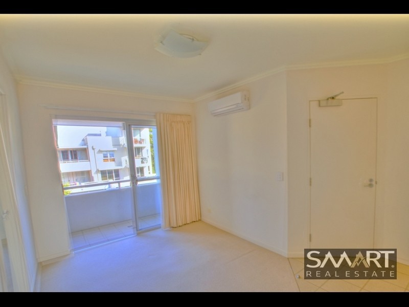 6/1 Arbour Avenue, Robina QLD 4226