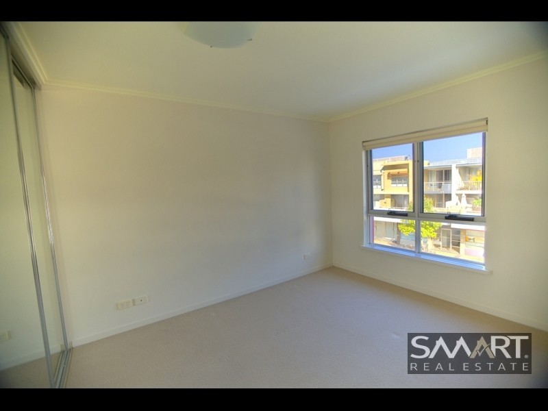 6/1 Arbour Avenue, Robina QLD 4226